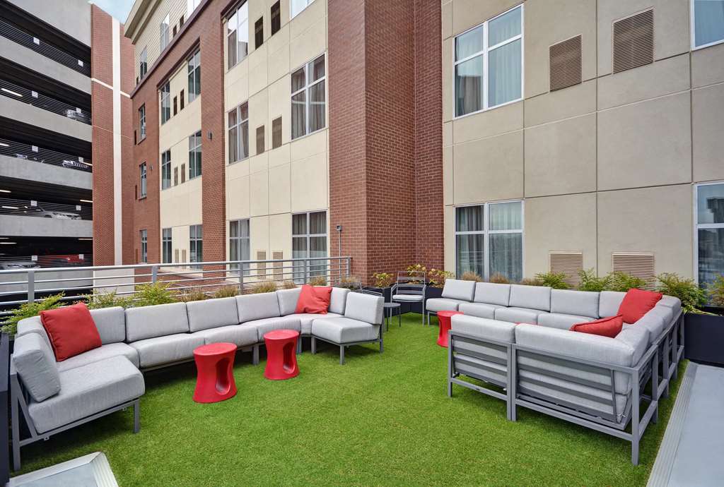 Hampton Inn & Suites Asheville Biltmore Area Exterior photo